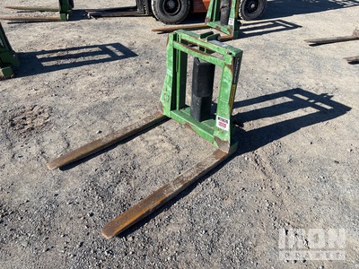2016 Landquip Loadfloater 1070 mm 3-Point شوك الجرار