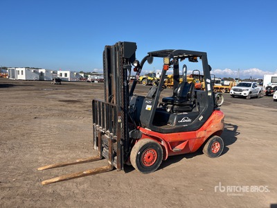 2010 Linde H25T-05 Forklift