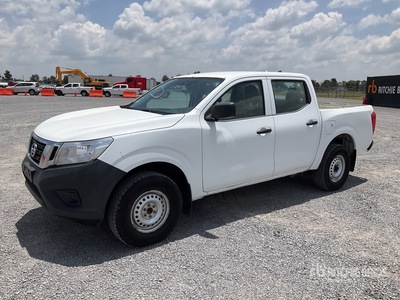 2018 Nissan NP300 SE 4x2 Crew Cab Camioneta / Pick-up