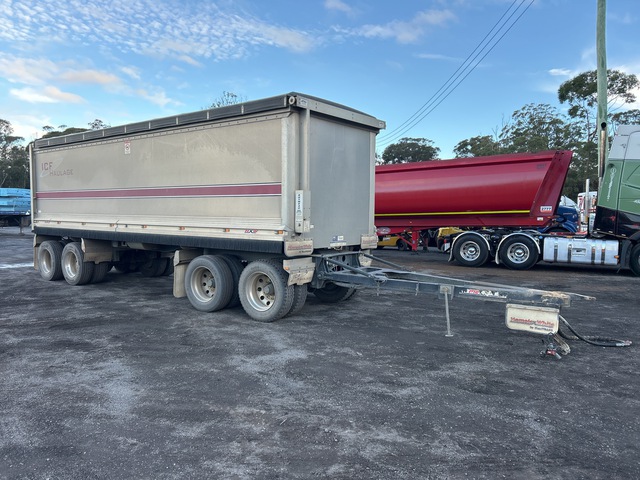 2024 MaxiTrans 8.2 m Quad Dog Tipping Trailer 2024 MaxiTrans 8.2 m Quad Dog Tipping Trailer