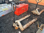 Picture, Right Rear Corner
