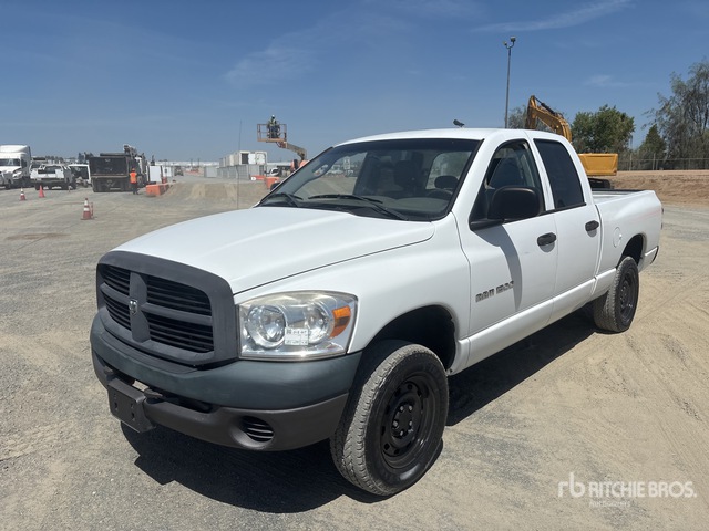 2007 Dodge Ram 1500 4x4 Crew Cab Pickup