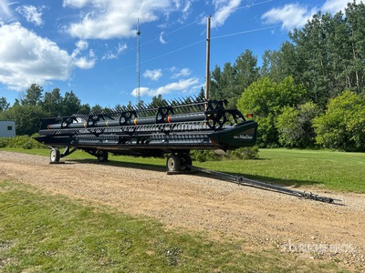 2008 MacDon D60-S 35 ft Draper Maaikop