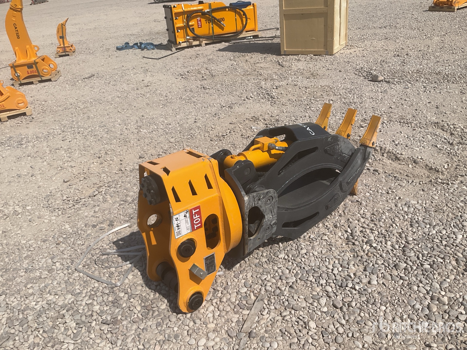 2026 TOFT TOFT04G fits to 4-8 ton excavator Excavator Grapple (Unused)