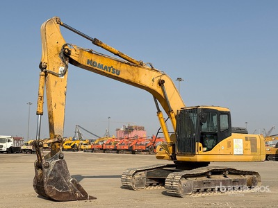 2010 Komatsu PC220-7 Tracked Excavator
