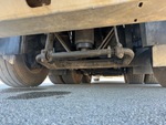 Sous-caisse with Essieu relevé sans moteur arrière
