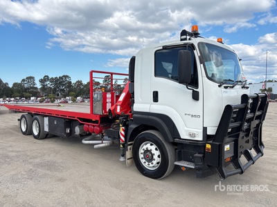 2023 Isuzu FXY 240-350 6x4 w/2022 Fassi F85B.0.23 3.8 ton Folding Hydraulic Crane Rollback Truck