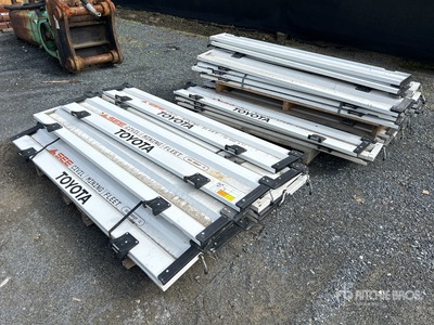Quantity of Tray side panels - Fits Toyota