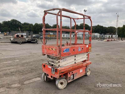 2014 Snorkel S1930E Electric Podnośnik nożycowy (Inoperable)