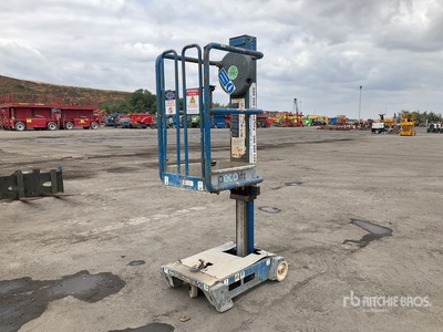 2015 Power Tower Peco Lift Podnośnik teleskopowy (Inoperable)