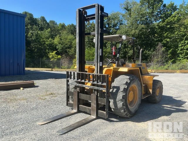 Sellick SD-80 8000 lb Rough Terrain Forklift