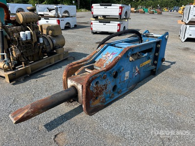 2021 Okada Top 400 116 in Hydraulic Breaker