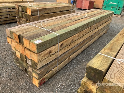 Quantity of (30) 6 x 6 x 14 Ft Surplus Pressure Treated Bois de construction