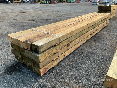 Quantity of (20) 6 x 8 x 18 Ft Surplus Pressure Treated Bois de construction