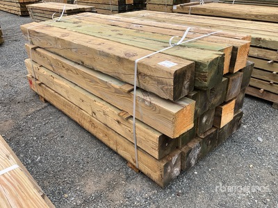 Quantity of (20) 8 x 8 x 8 Ft Surplus Pressure Treated Bois de construction