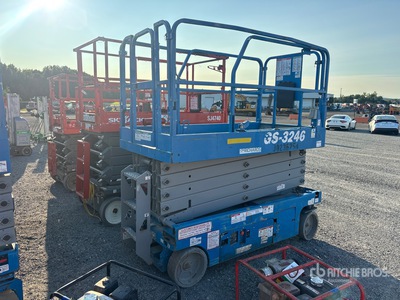 2018 Genie GS-3246 Electric Scissor Lift