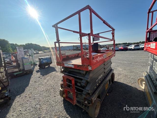 2017 Skyjack SJ4632 Electric Scissor Lift