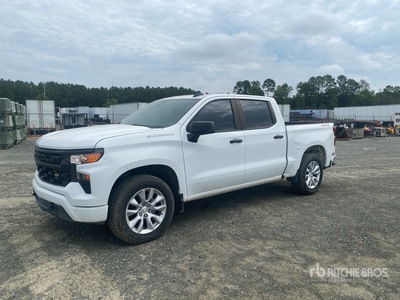 2022 Chevrolet Silverado 1500 4x4 Crew Cab Pickup