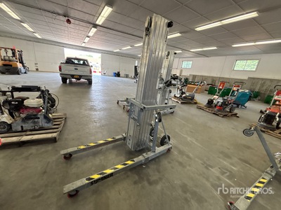 2023 Sumner 2124 Material Hoist