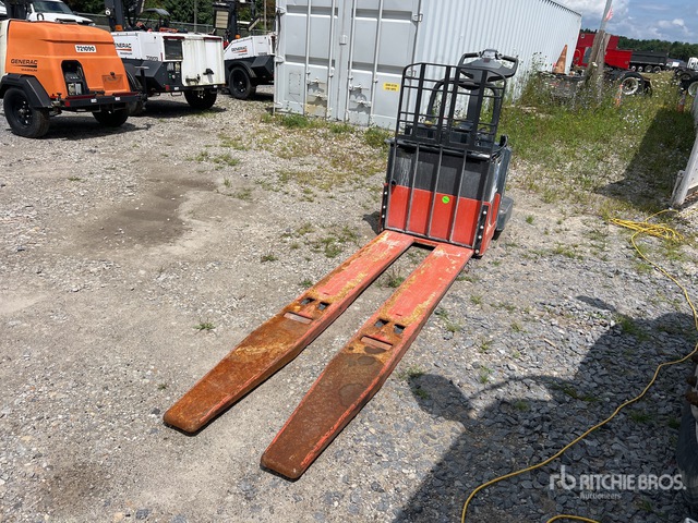 2021 Toyota 8HBE30 6000 lb Electric Pallet Jack