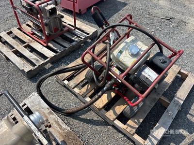 2019 Little Beaver 8 Power Auger