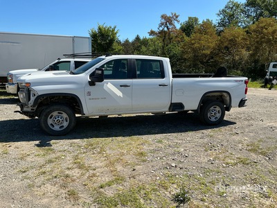 2022 Chevrolet Silverado 2500HD 4x4 Crew Cab Pickup