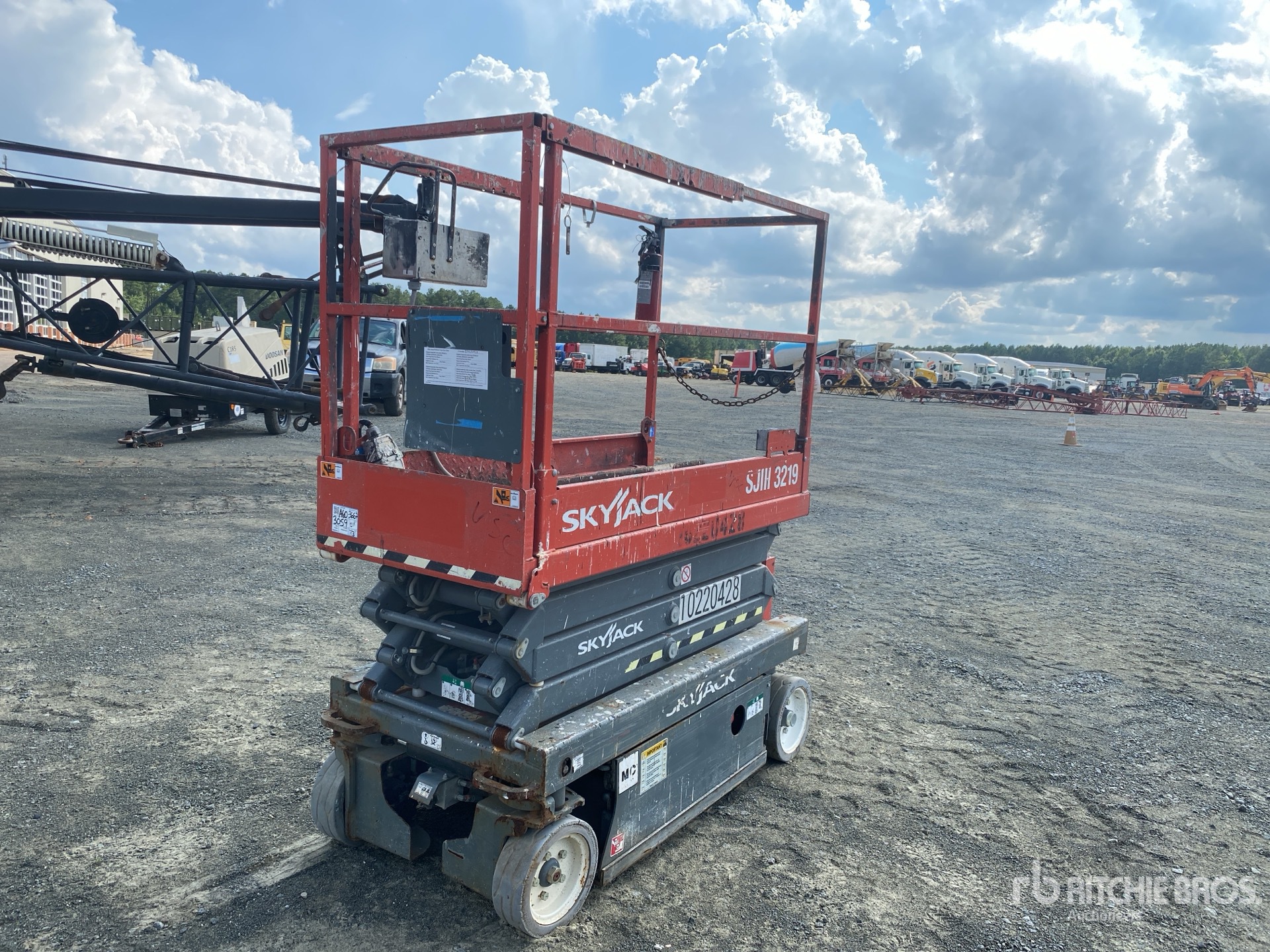 2017 Skyjack SJIII-3219 Electric Scissor Lift