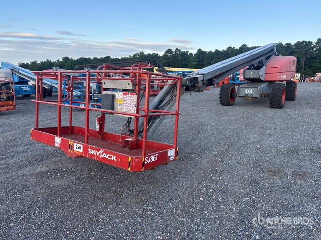 2016 Skyjack SJ86T 4WD Diesel Telescopic Boom Lift