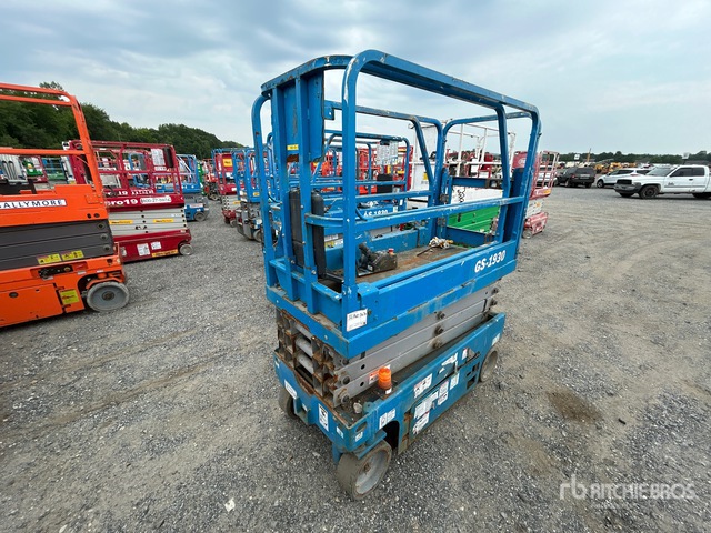 2015 Genie GS-1930 Electric Scissor Lift