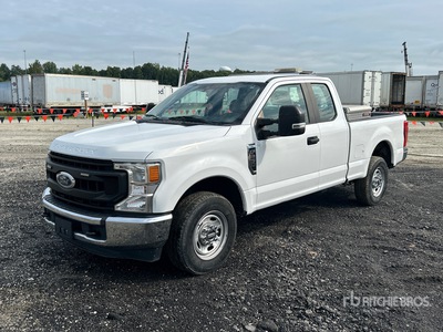 2020 Ford F-250 XL 4x2 Extended Cab Pickup