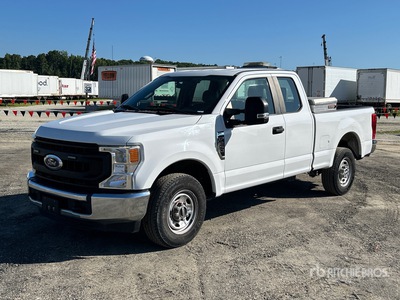 2020 Ford F-250 XL 4x2 Extended Cab Pickup