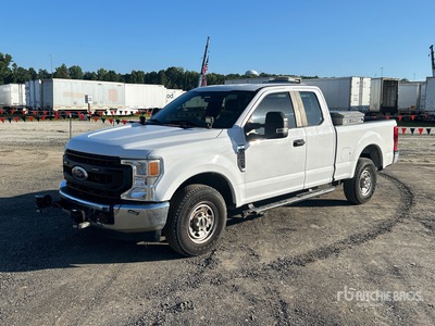 2020 Ford F-250 XL 4x2 Extended Cab Pick Up