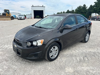 2014 Chevrolet SONIC LT Automobile