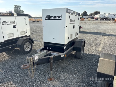 Allmand MAXIPWR 25 20 kW Mobile Zestaw prądotwórczy
