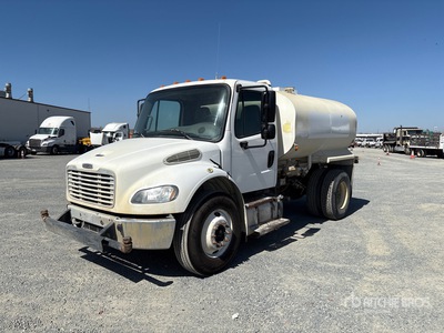 2017 Freightliner M2 106 4x2 散水車