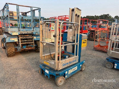 2017 Genie GR-20 Ascenseur à mât vertical