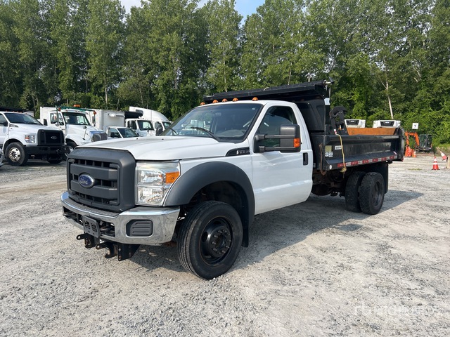2016 Ford F-450 XL 4x2 Dump Truck