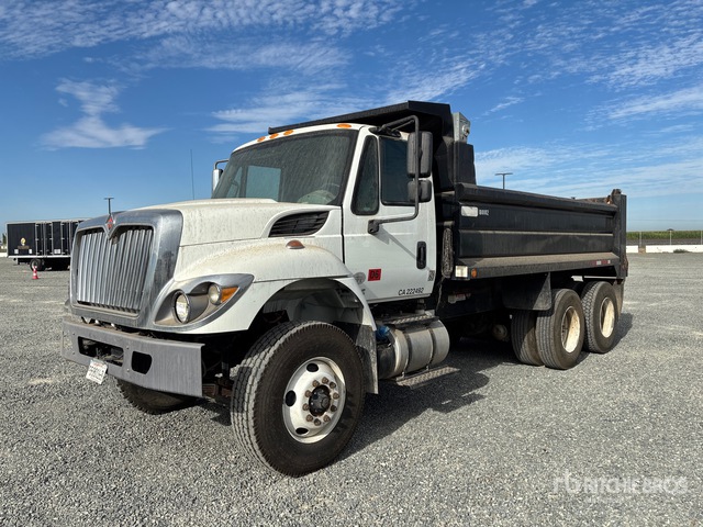 2018 International 7400 6x4 T/A Dump Truck