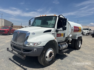 2022 International MV607 2000 gal 4x2 Water Truck