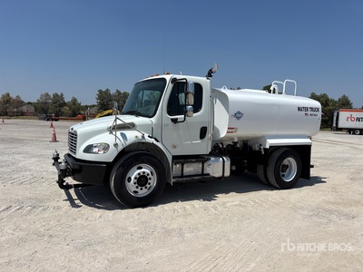 2019 Freighliner M2 106 4x2 Autocarro per acqua