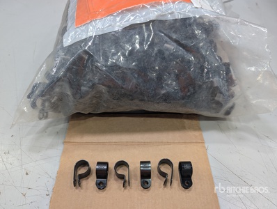 (1,000) Panduit CCH62-S10-M0 Cable Clamps