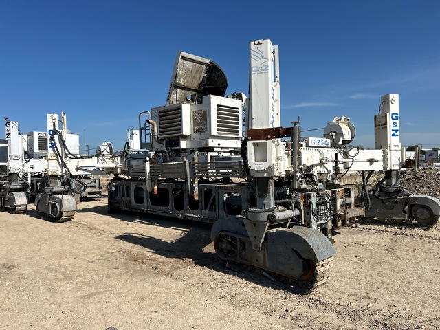 2011 Guntert S600 Slip Form Paver