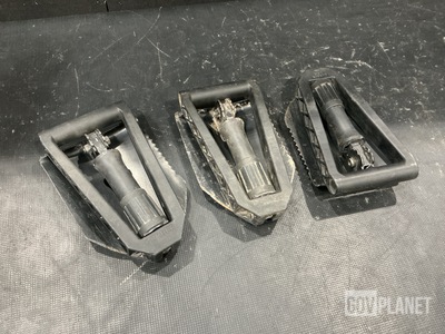 (30) Entrenching Tools