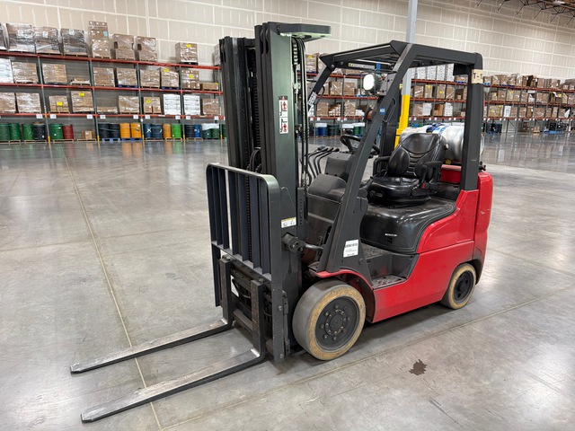 2015 Nissan CF50LP 4400 lb Cushion Tire Forklift