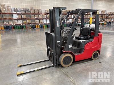 2015 Nissan CF50LP 4400 lb Cushion Tire Forklift