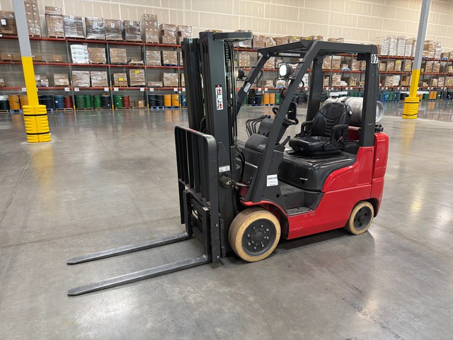 2016 Nissan CF50LP 4400 lb Cushion Tire Forklift