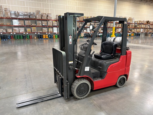 2015 Nissan CF50LP 4400 lb Cushion Tire Forklift