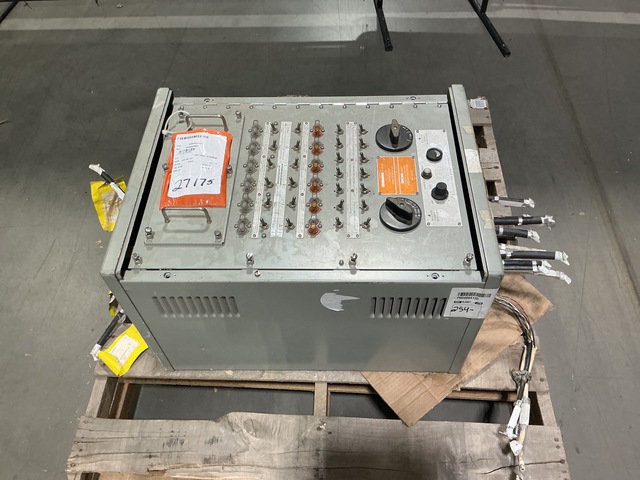 Dynalec AN/SIA-114B Amplifier