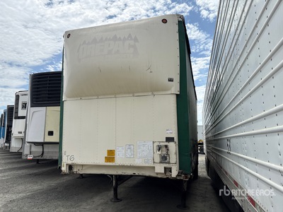 1986 Utility 28 ft S/A Remorque pour rideaux latéraux