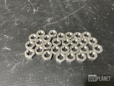 (28) Rolls-Royce 6710125 Hexagon Plain Nuts